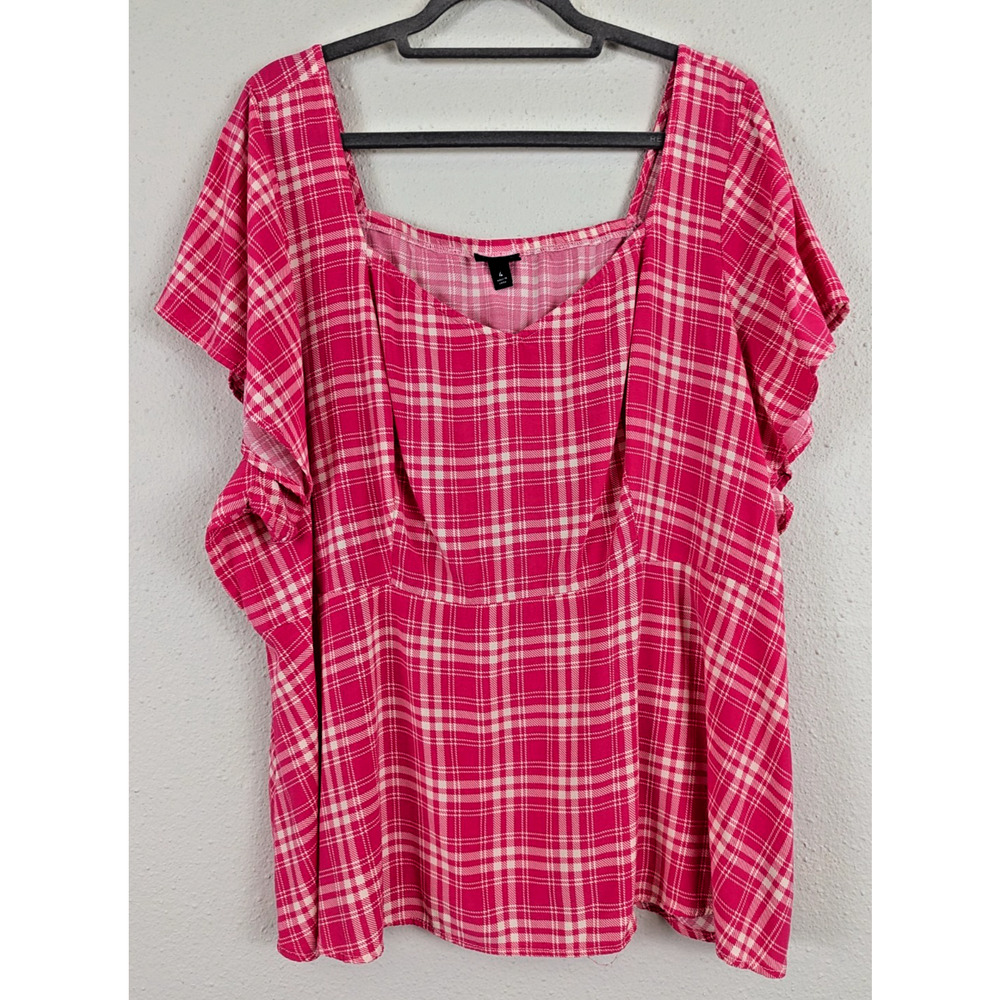 Torrid plus sz 4 or 4X Blouse pink & ivory plaid print short sleeve top 1513